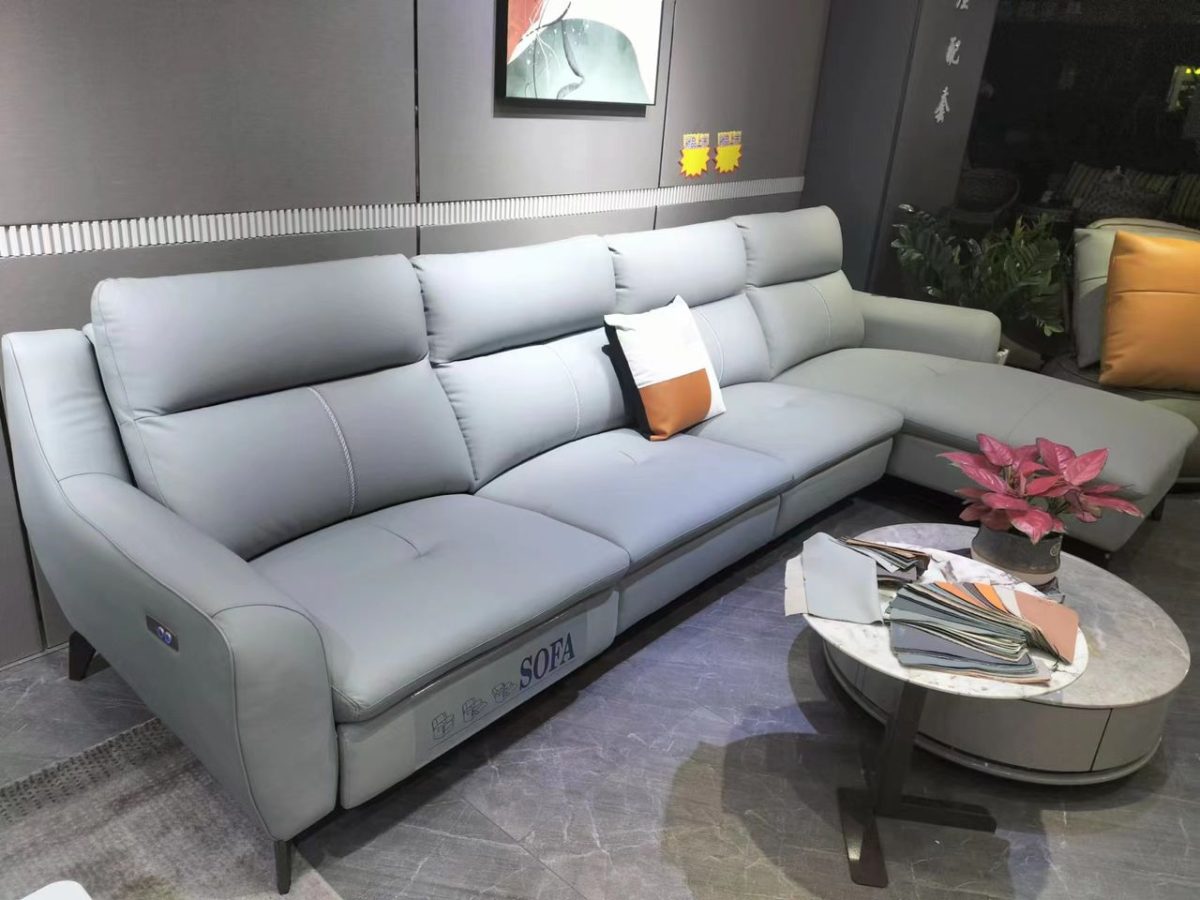 5 Seater Genuine leather sofa with recliner (only first seat on the right reclines) 3.34metres - Image 1