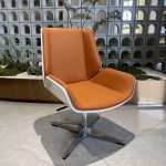 black visitor's chair - Image 3