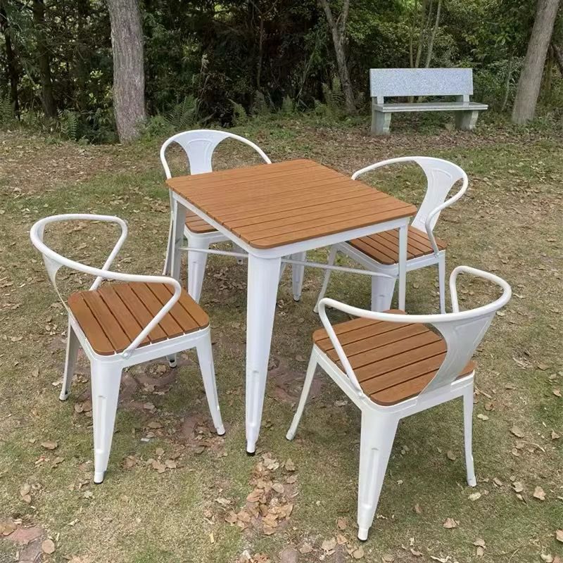 Dining outdoor rooftop set (5) Dining outdoor rooftop set (4 chair and a table) - Image 5