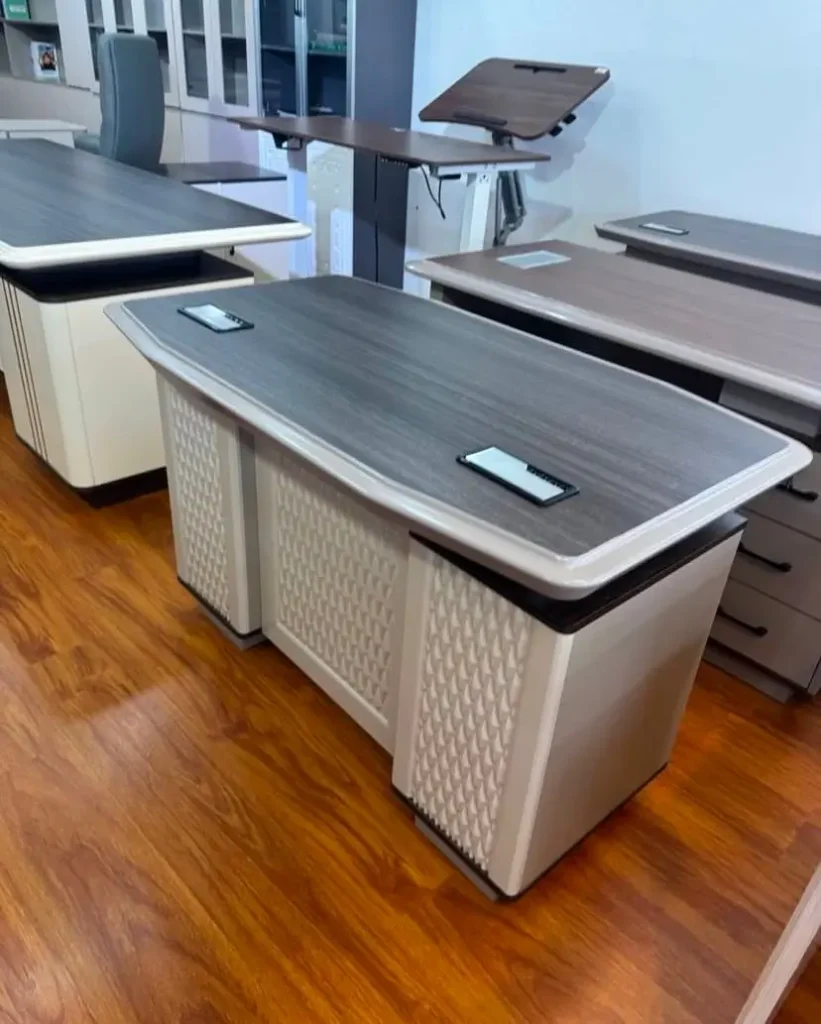 size-1-2metre-equivalent-4ft-office-table